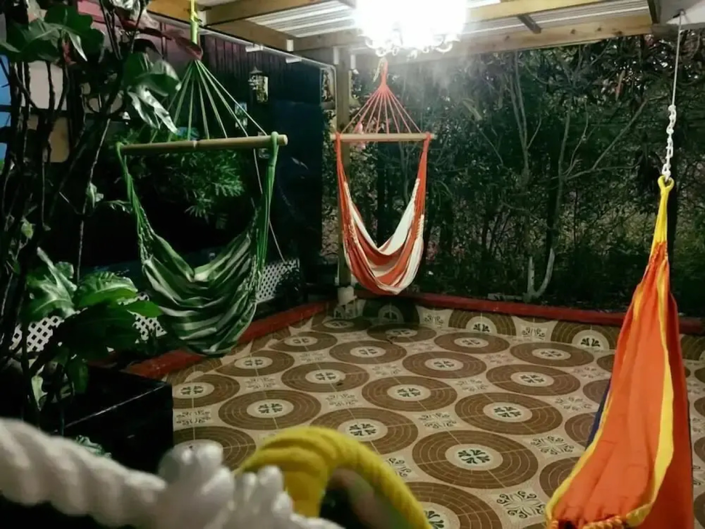 Posada Come So In The Bush