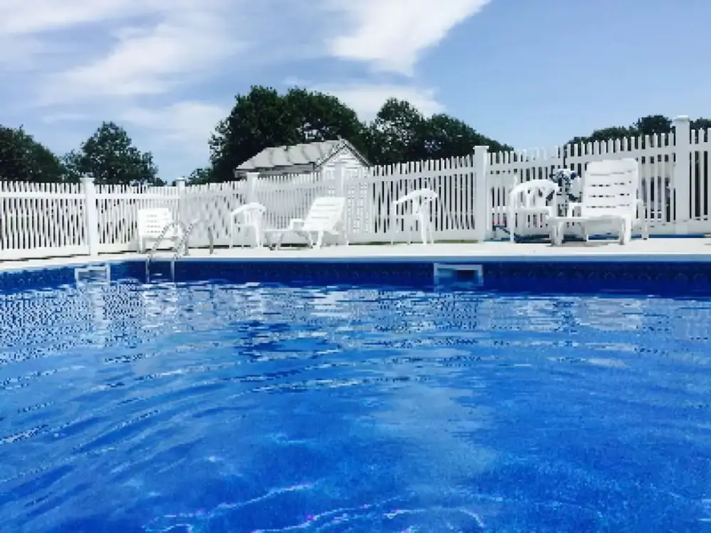 Bourne's Ocean Acres Motel