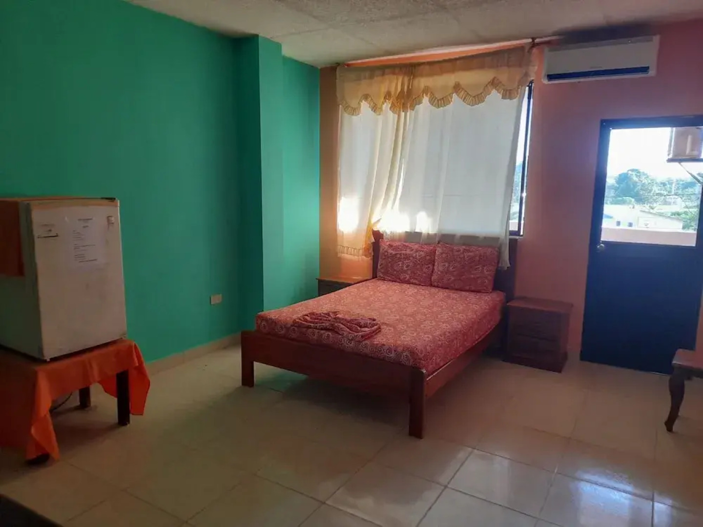 Hotel SanMarena Mompiche