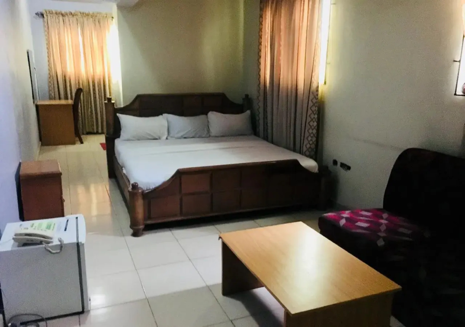 OmoLucas Hotel & Suites