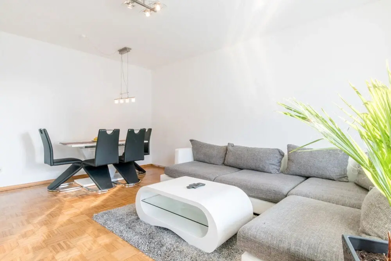 Private Apartment Ahltener Straße