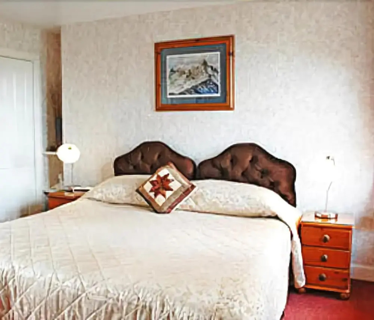 Pitreavie Guest House