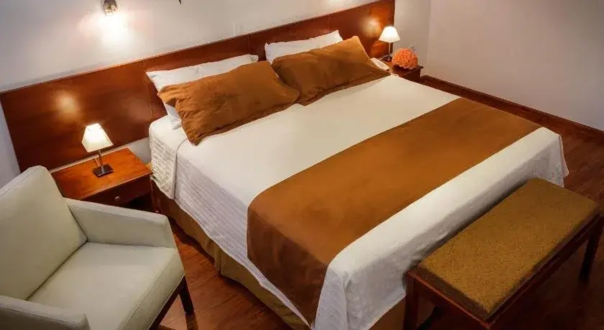 Hotel Ajavi