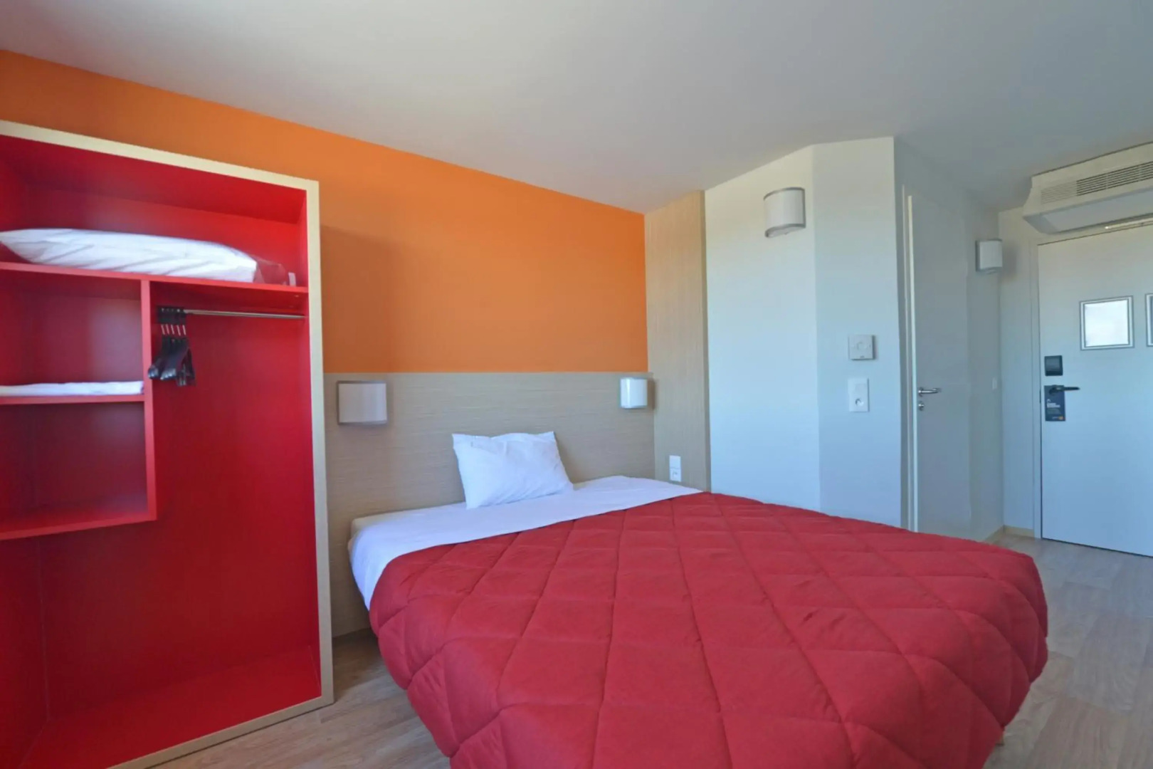 Premiere Classe Reims Nord - Betheny