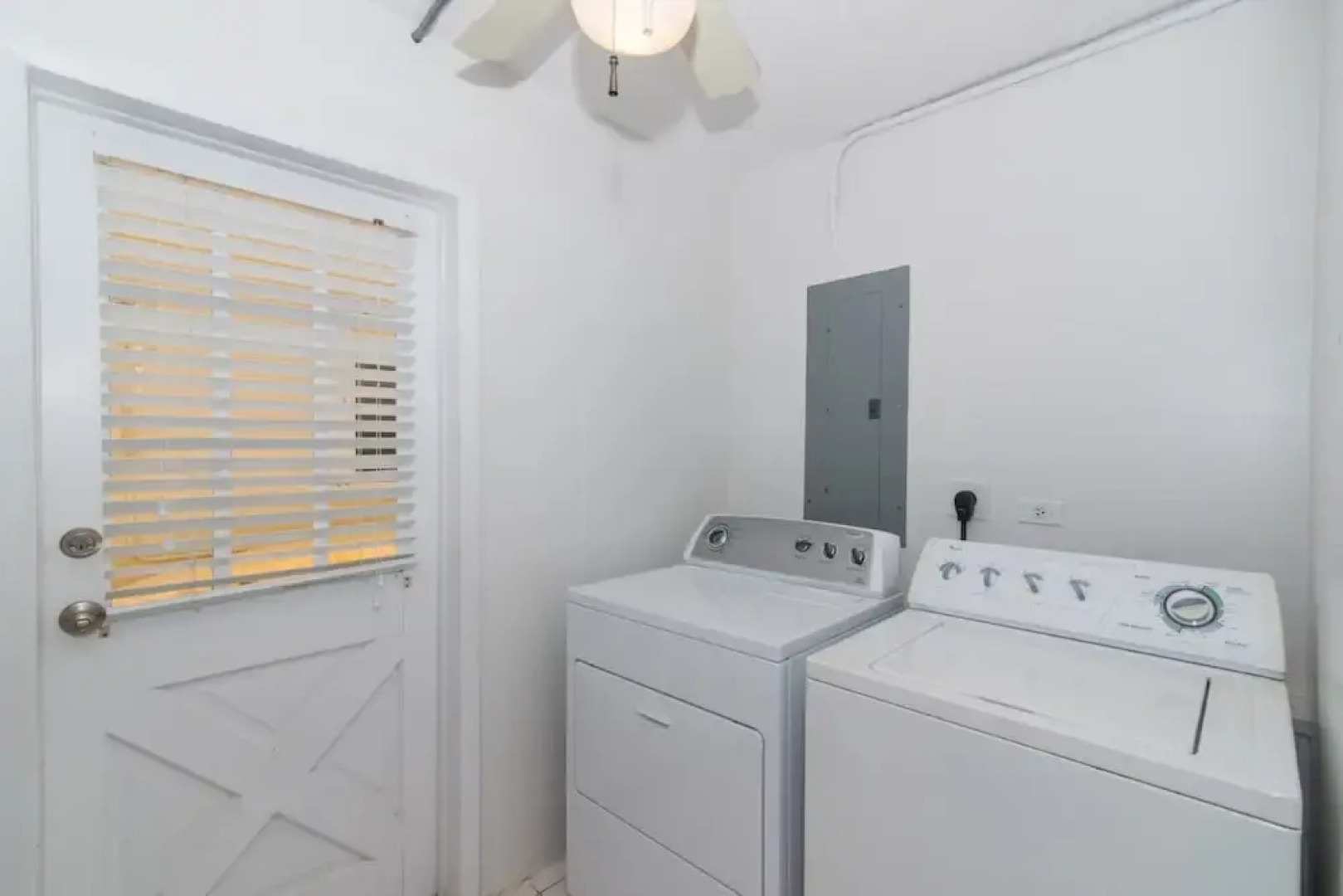 Caribbean Paradise by Cayman Villas