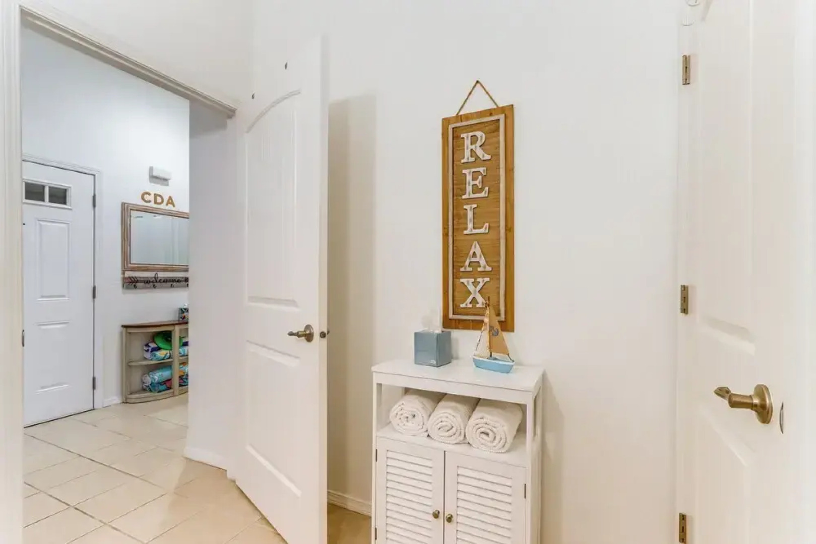 Walk Downtown: Modern 'coeur D'alene Getaway'