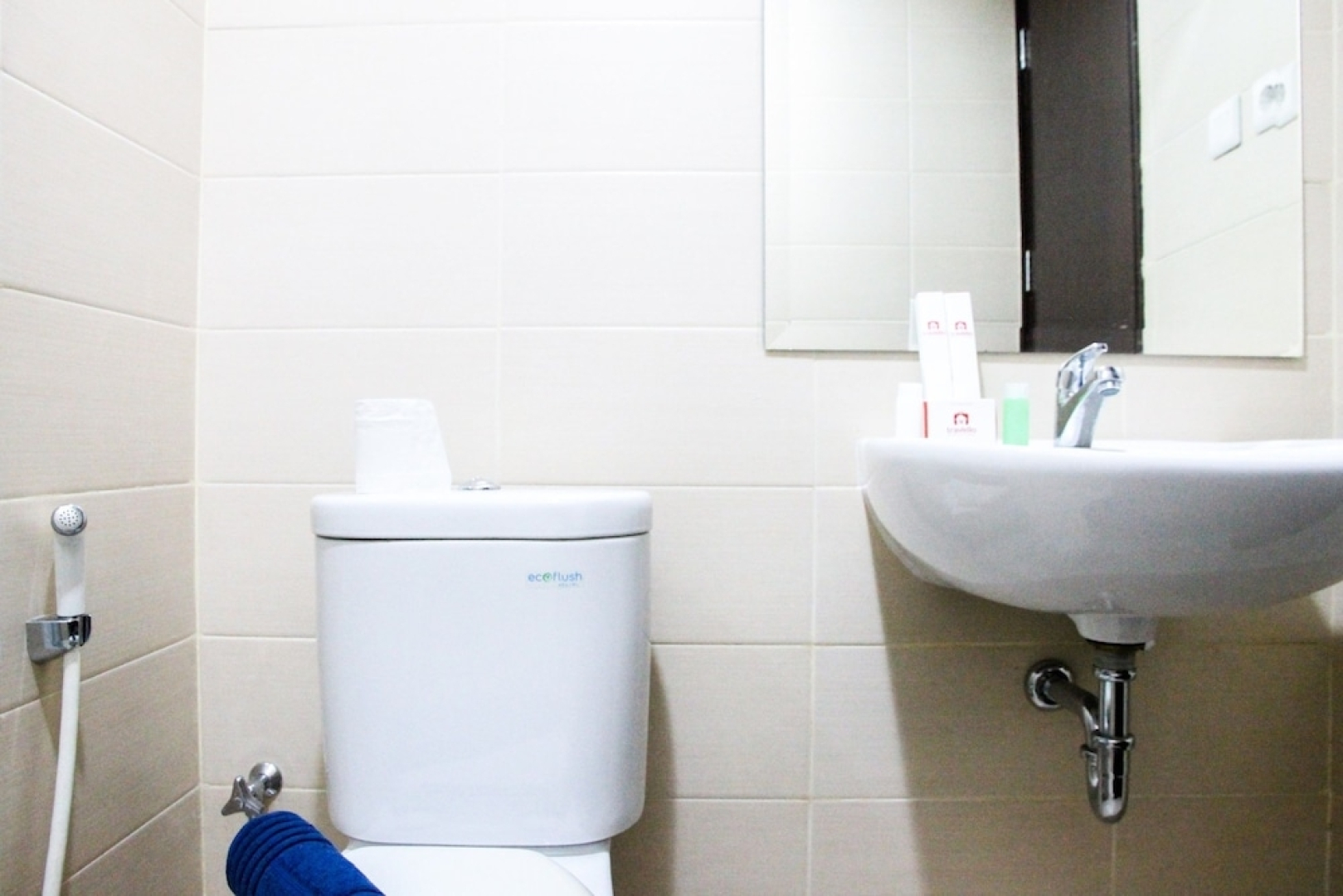 Luxury 2BR Saveria Apartment near AEON Mall