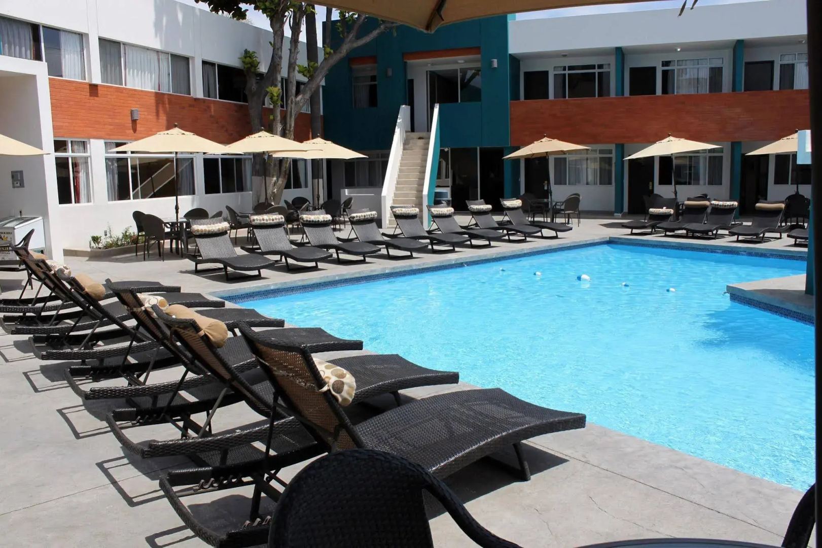 Baja Inn Hoteles Ensenada
