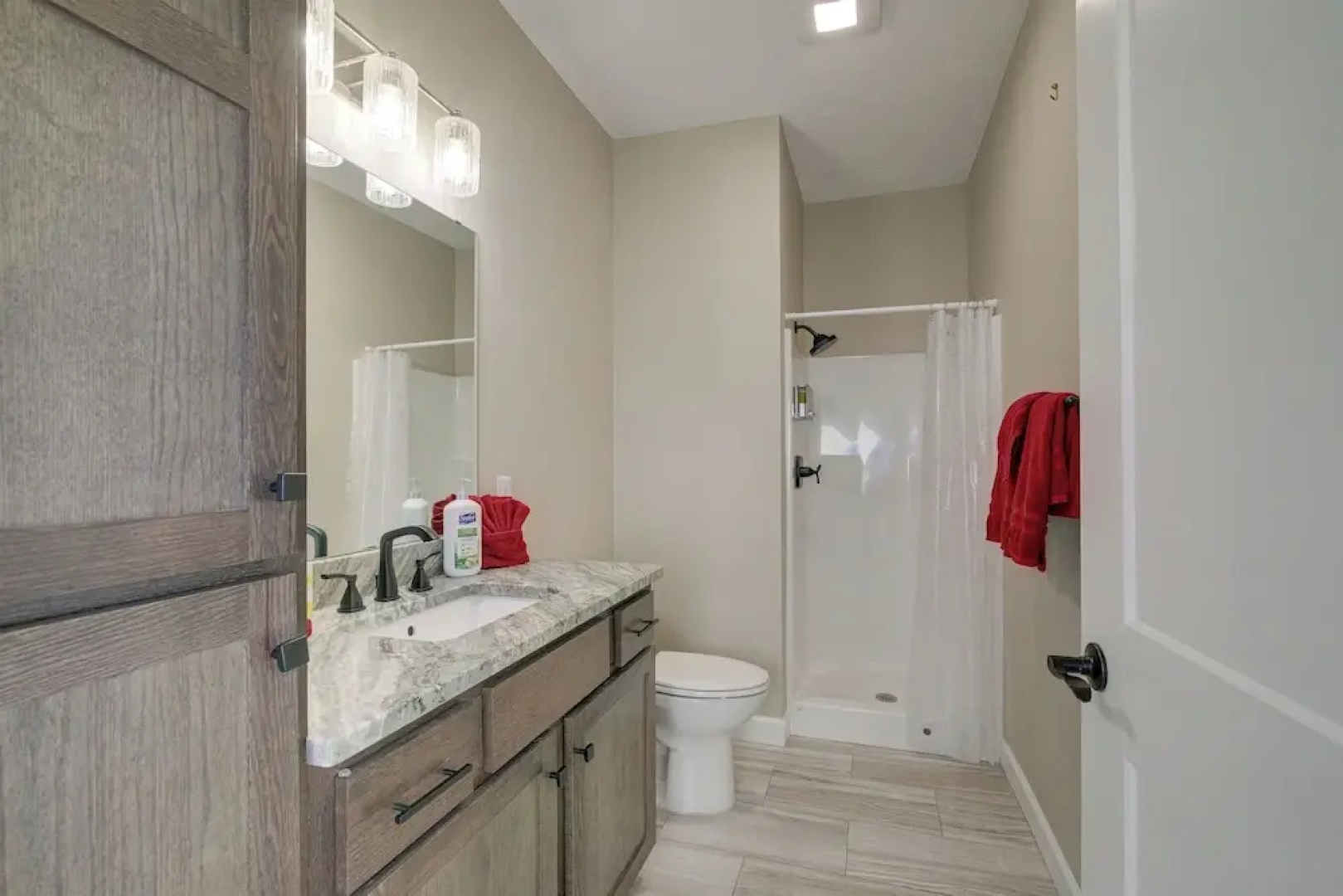 Riverfront Cotter Home: Close to Trout Fishing!