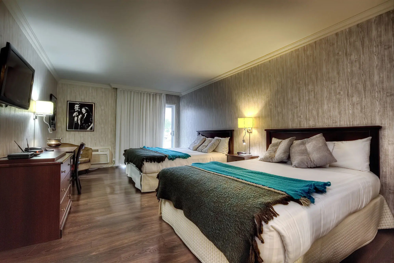 Grand Hôtel TIMES Lévis