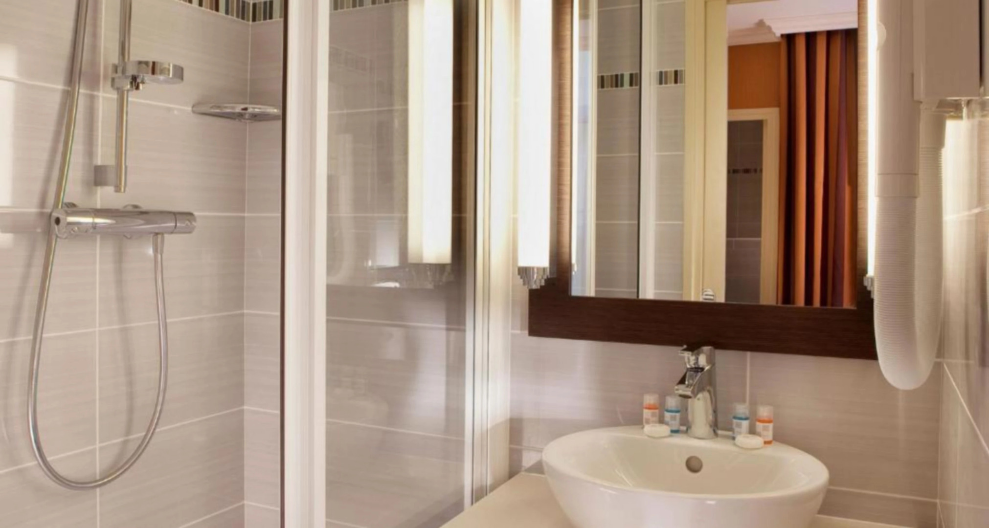 Hotel Saint Honore 85