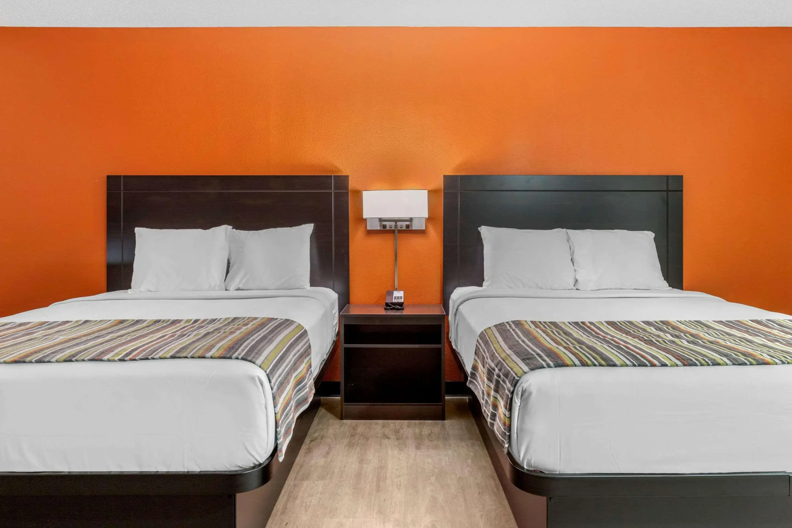 Suburban Studios Spartanburg - I-26