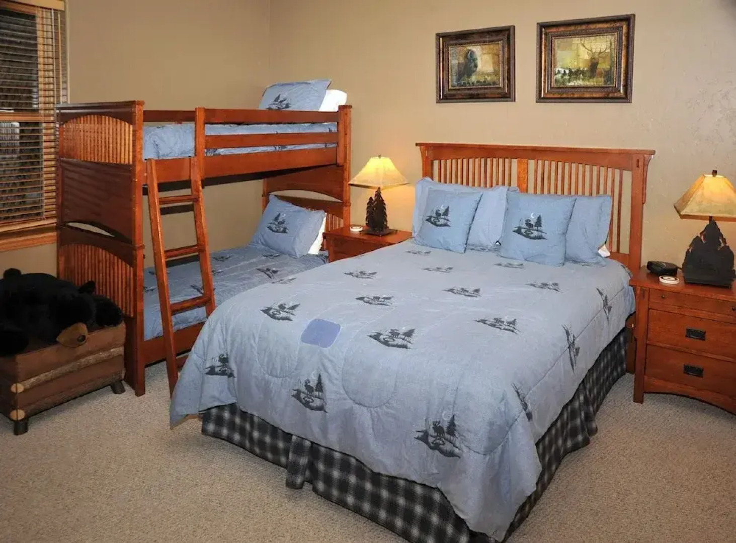 Canyon Run I-101 3 Bedroom Condo by RedAwning