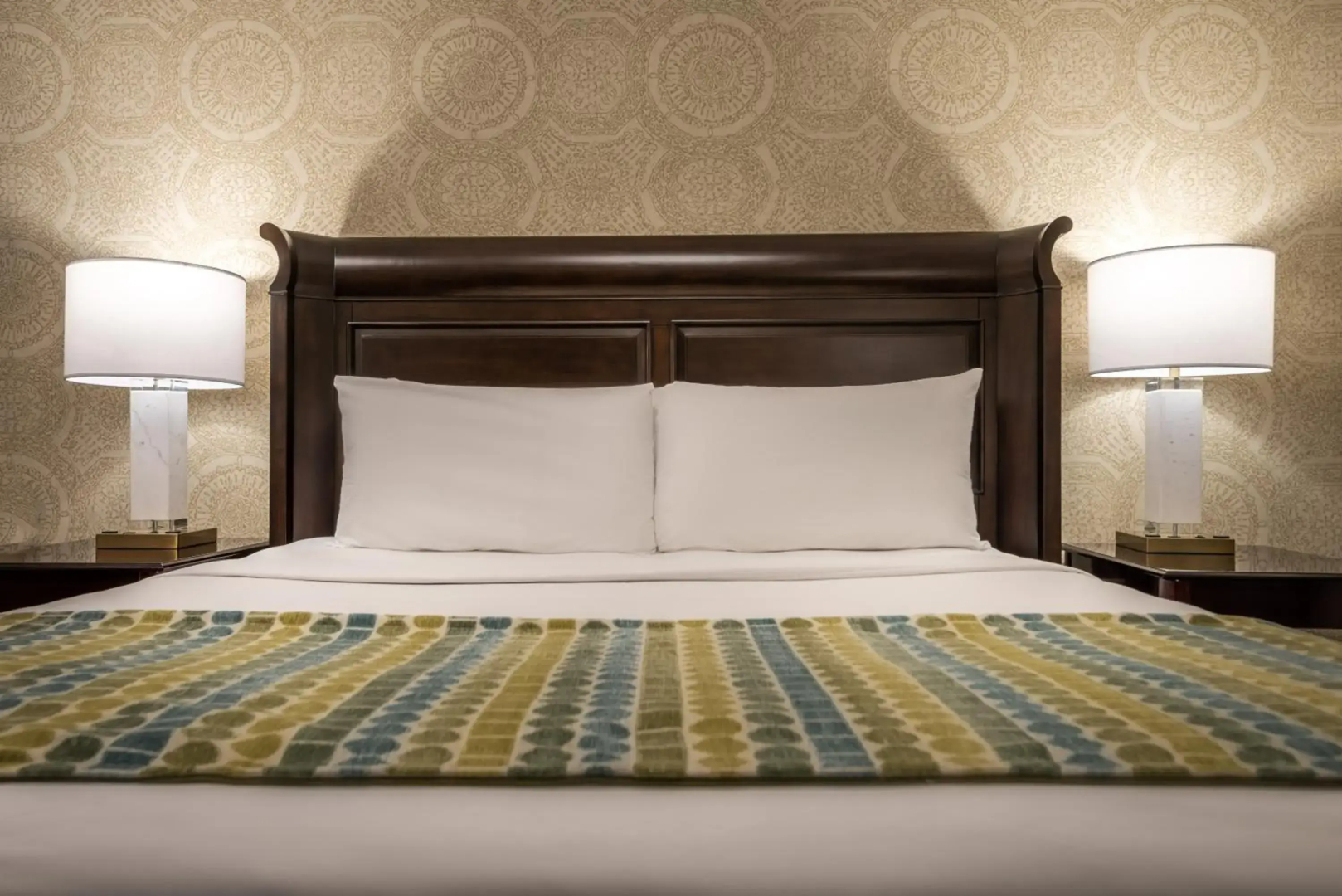 Ayres Hotel Seal Beach - Cypress