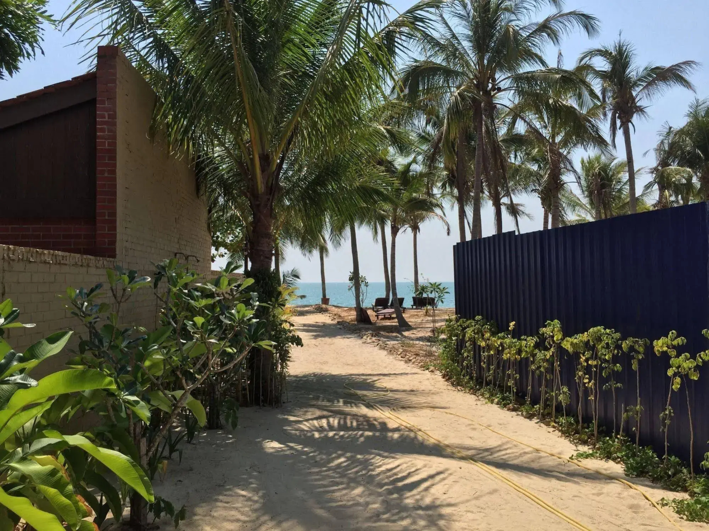 Sunset Beach Resort