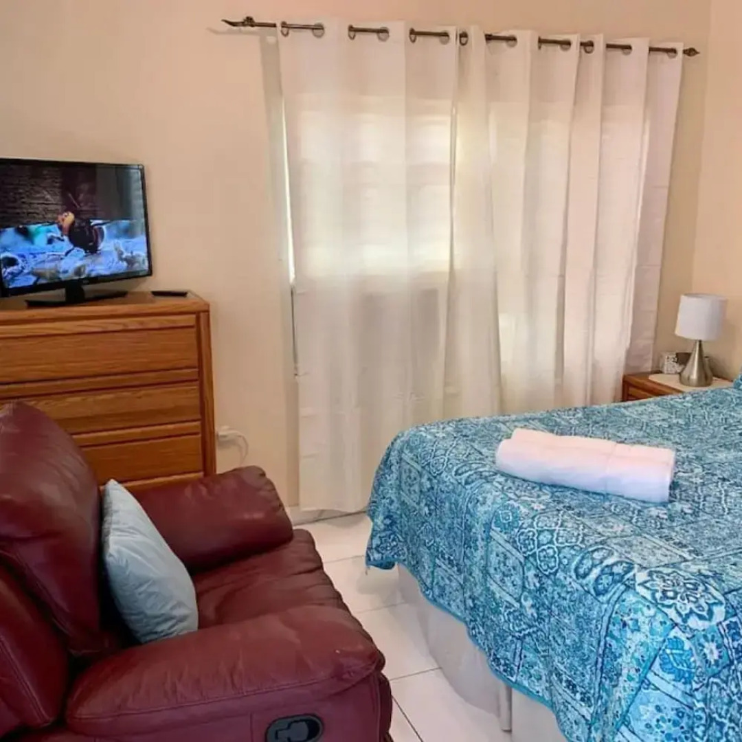 S4 BP Steps to Beach