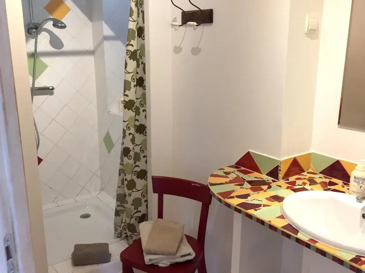 Studio in Villenouvelle, With Enclosed Garden and Wifi