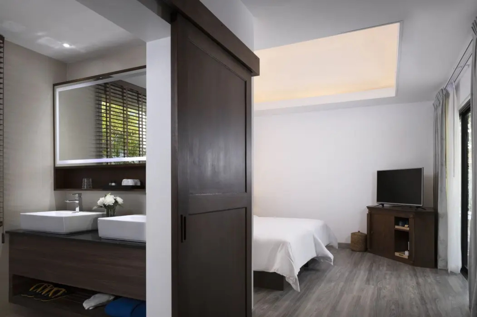 Samui Palm Beach Lead by Celes Samui