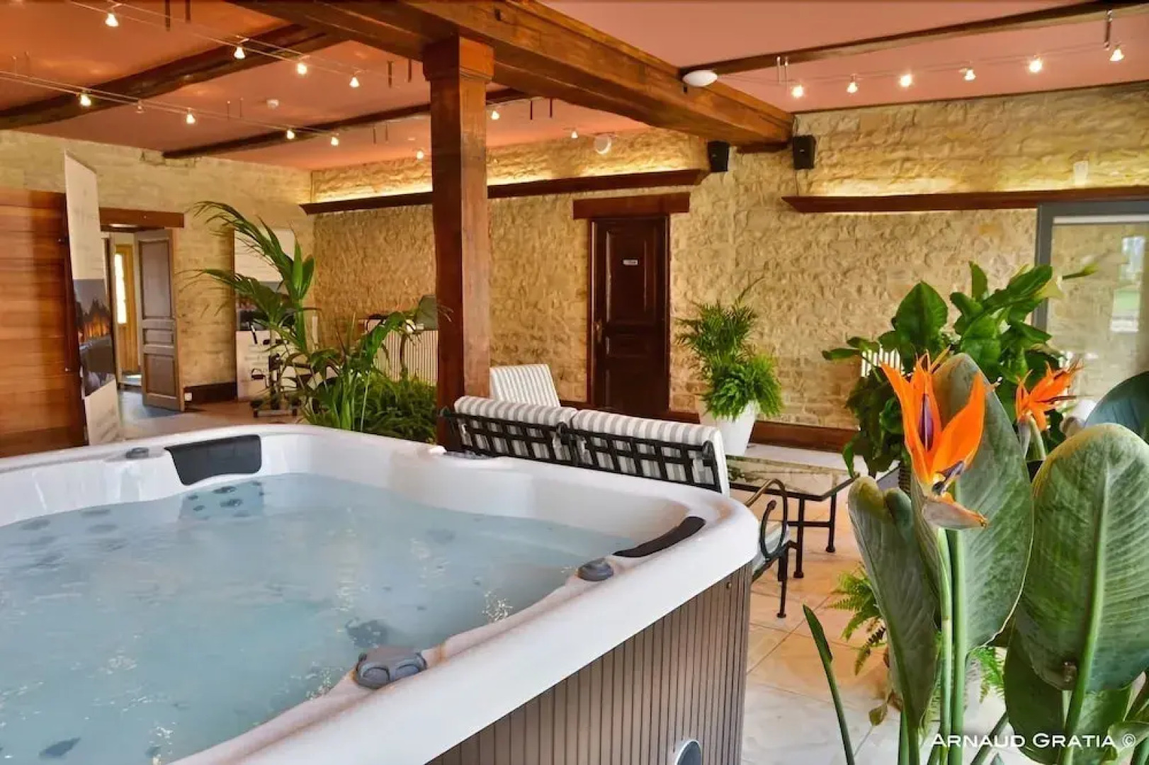 Le Domaine Chateau du Faucon