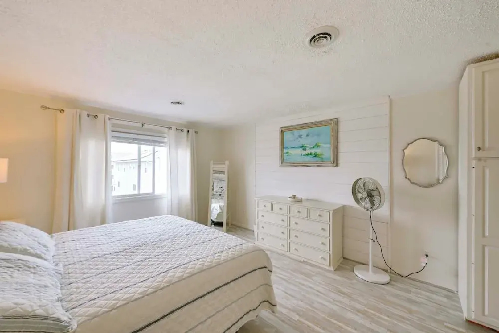 Steps to Rehoboth Bay Marina! Condo w/ Pool Access