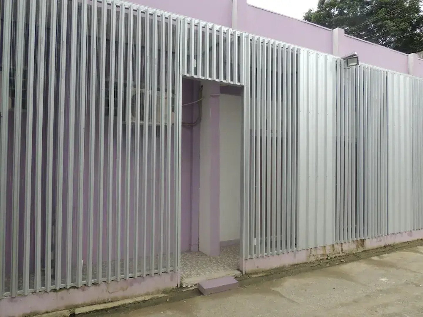 Ungu Nasional 2 Hotel