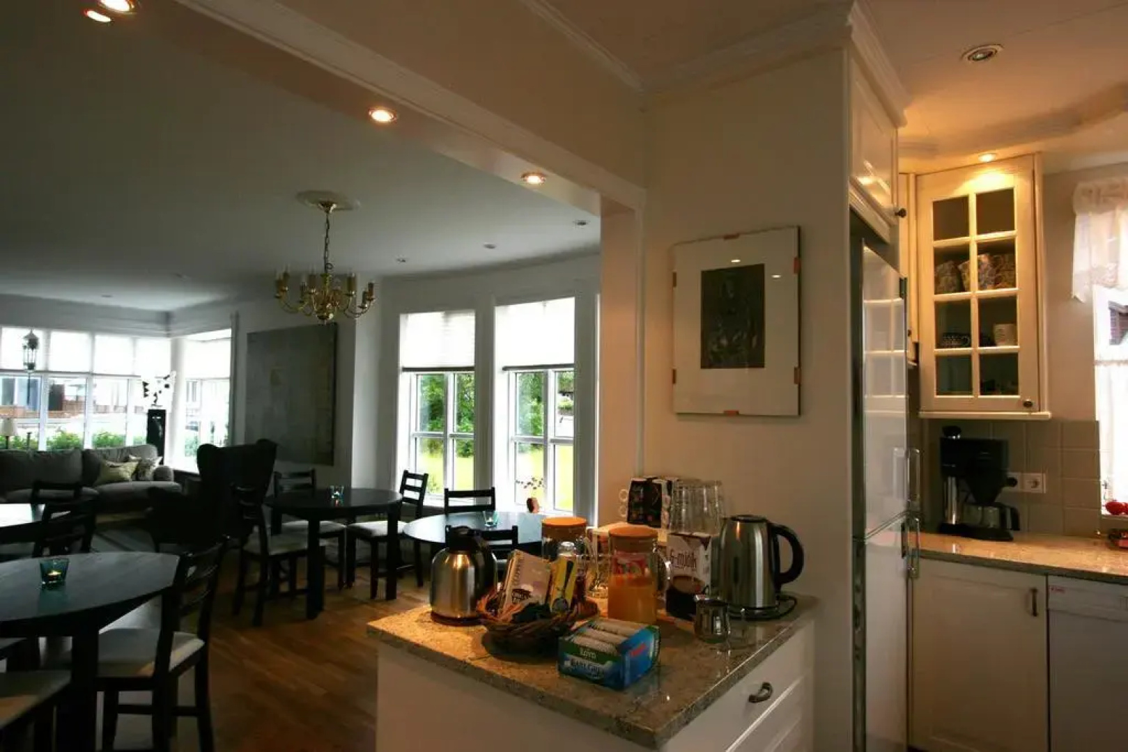 White House B&B