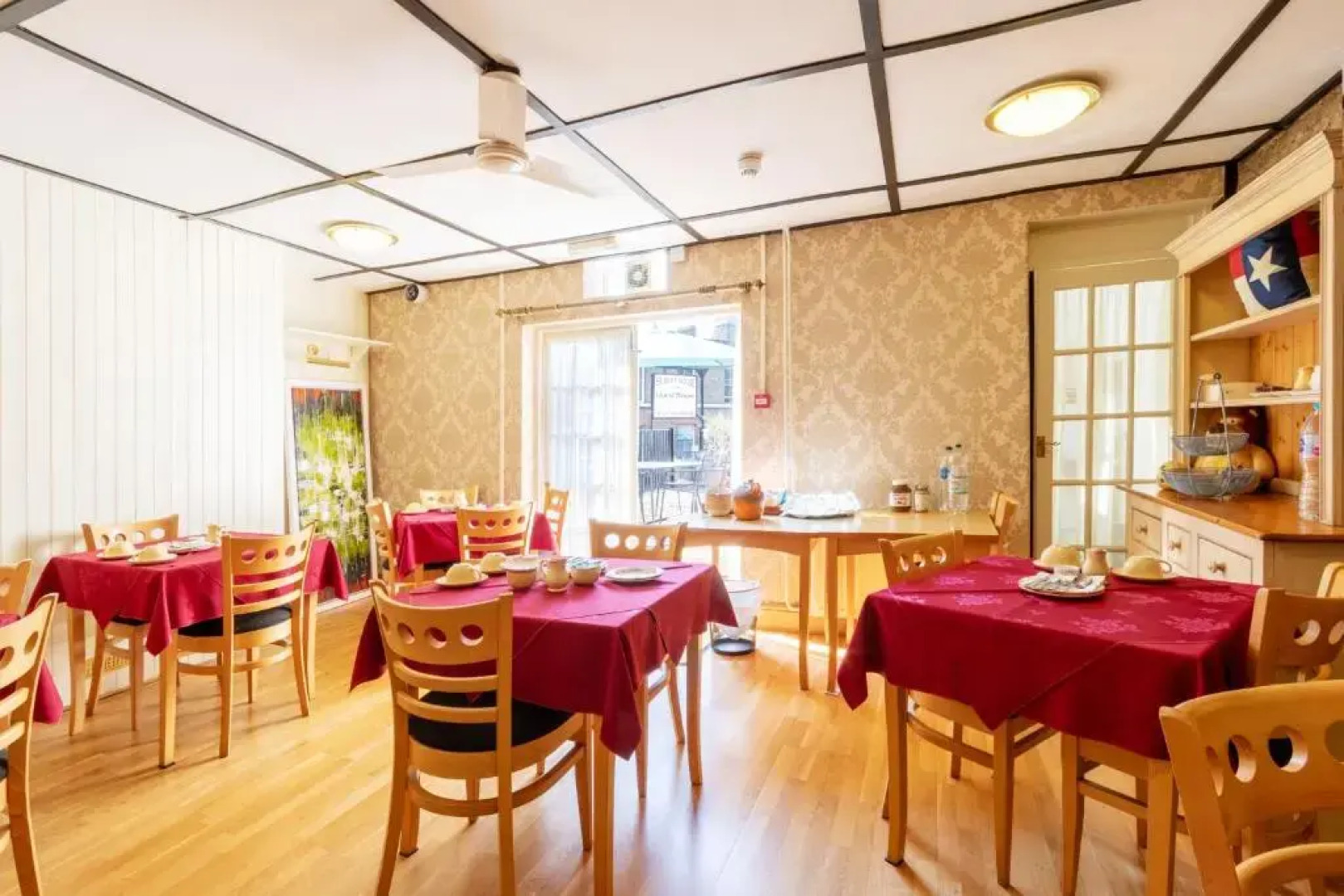 Hubert House Guesthouse