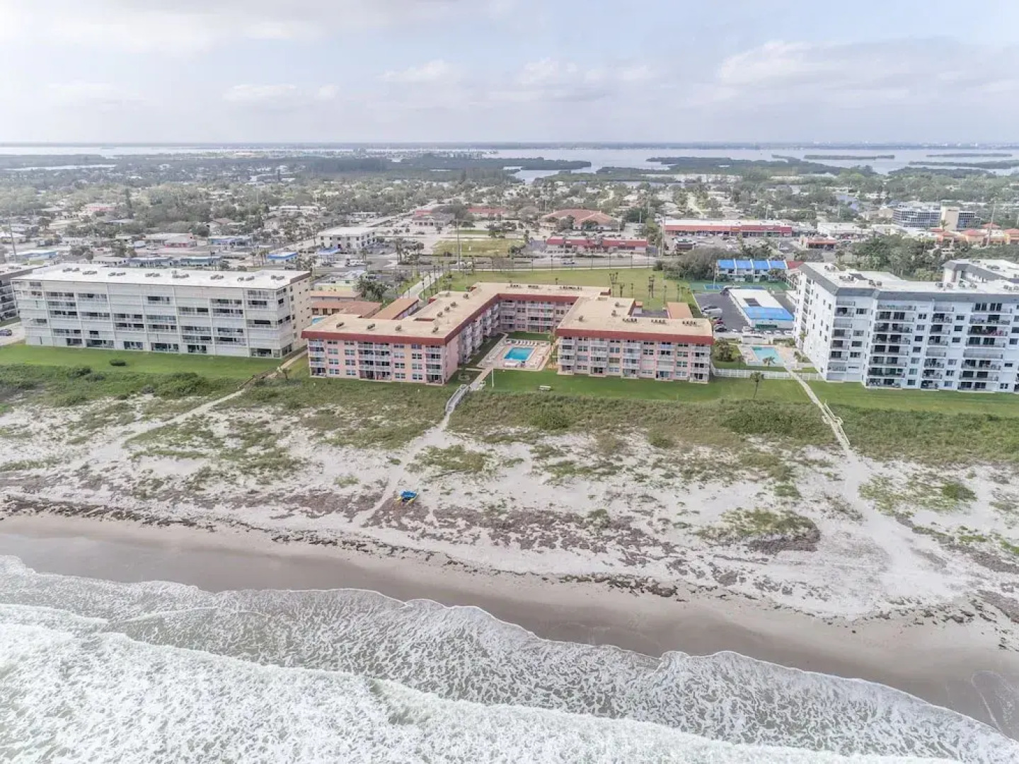 Spanish Main by Happy Palm Stays