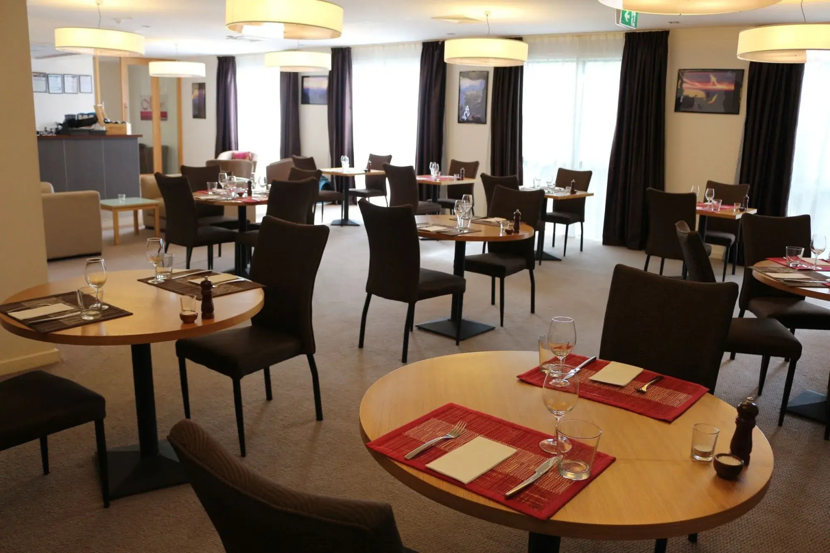 Bairnsdale International