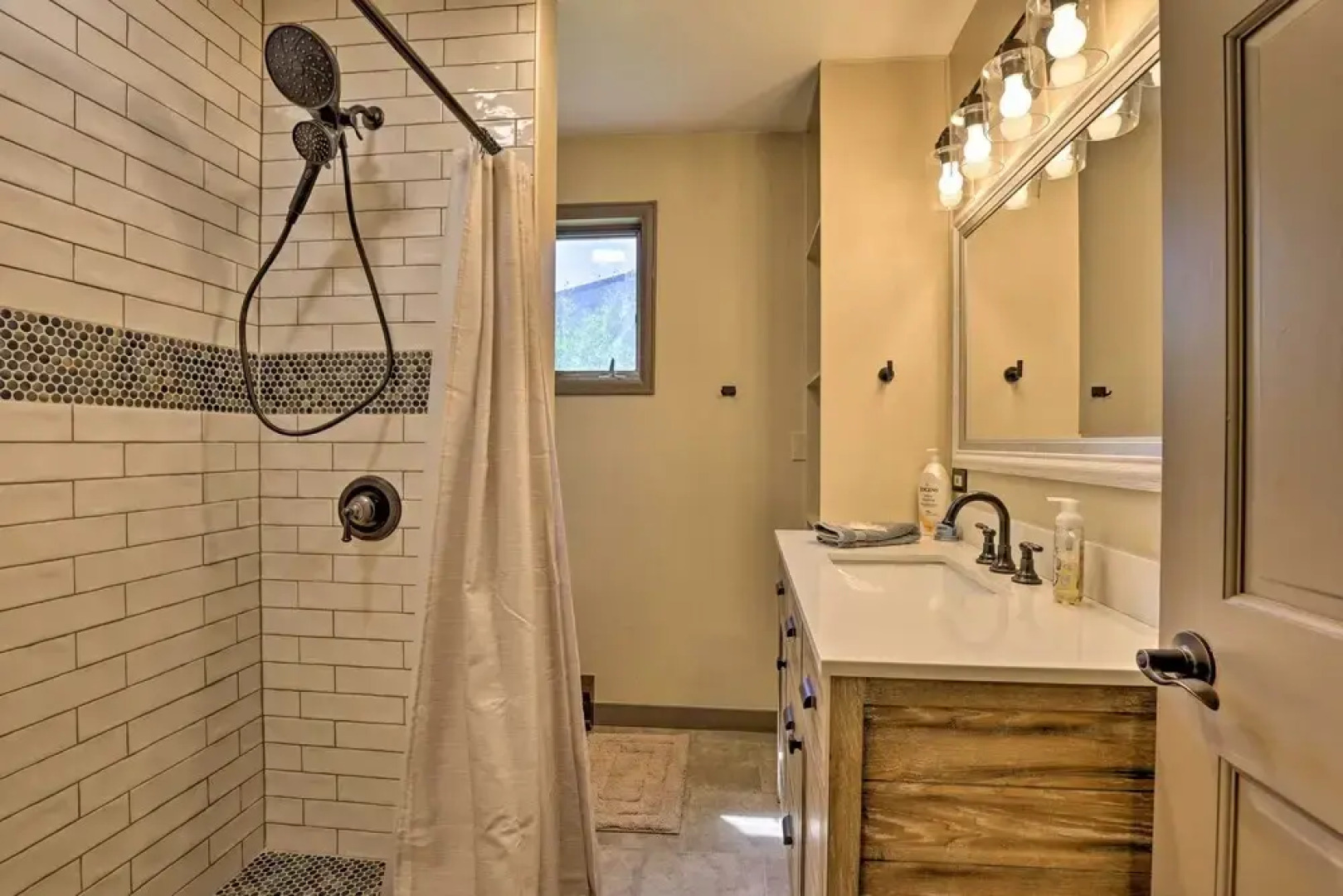 Townhome w/ Club Access on Shuttle Stop