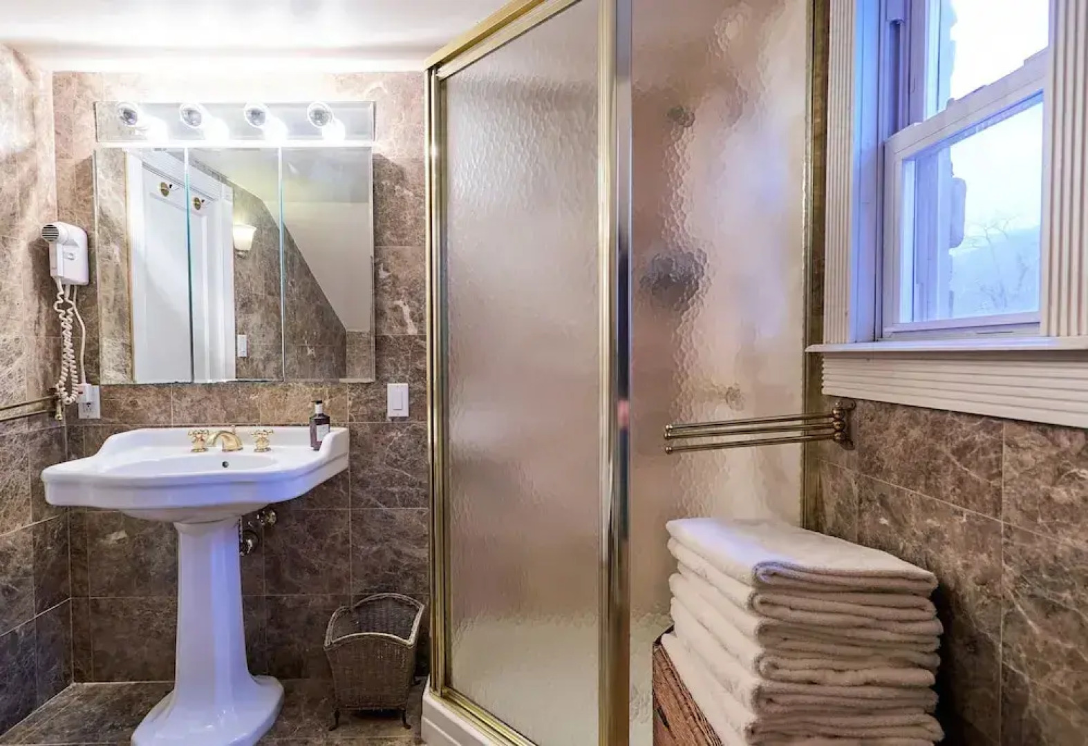 Copperhood Retreat & Spa