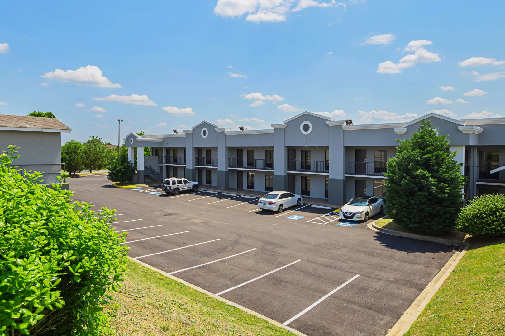 Quality Inn & Suites Greenville - Haywood Mall