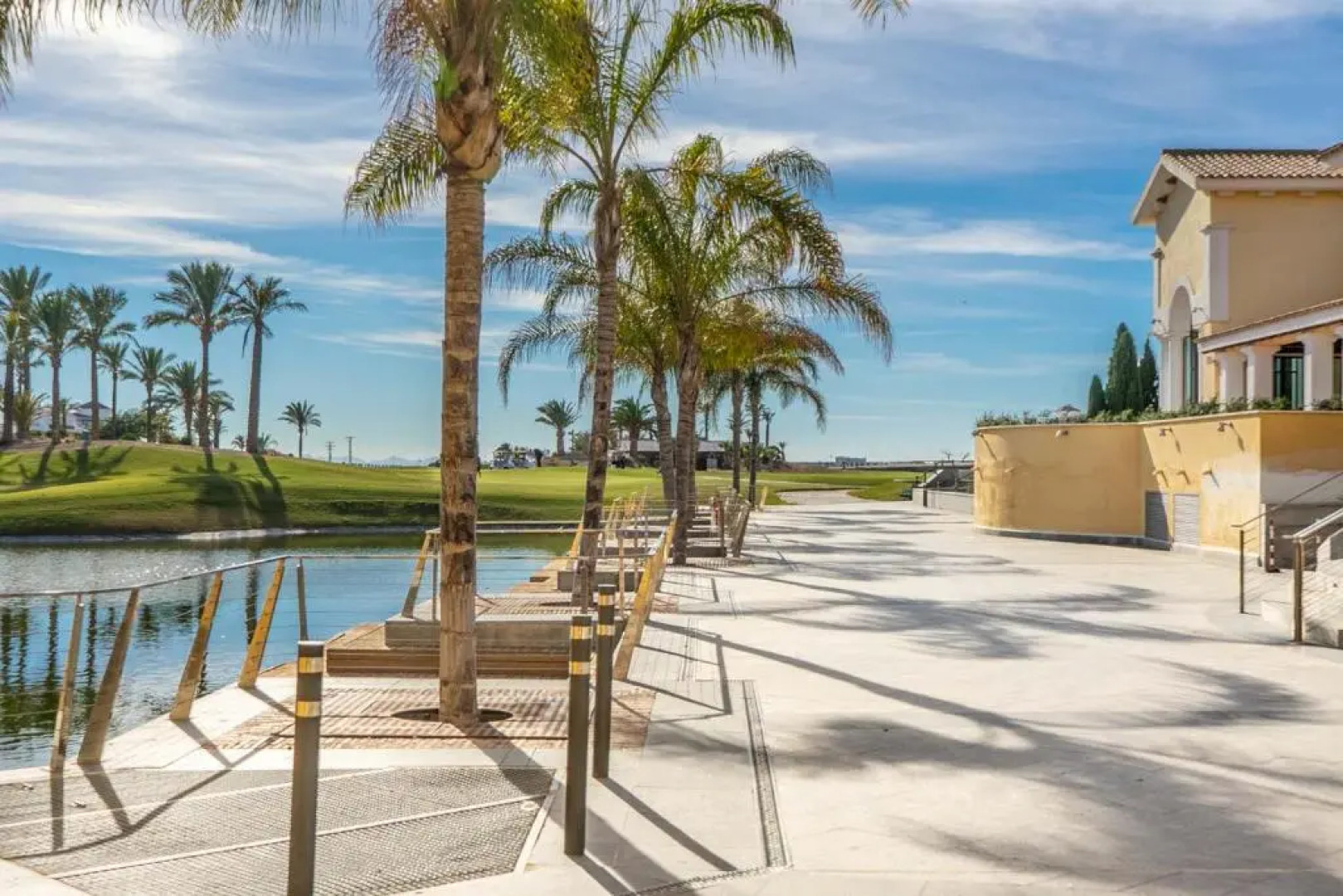 Nice Pool Views Apartment with 2 Bedrooms - BA412LT