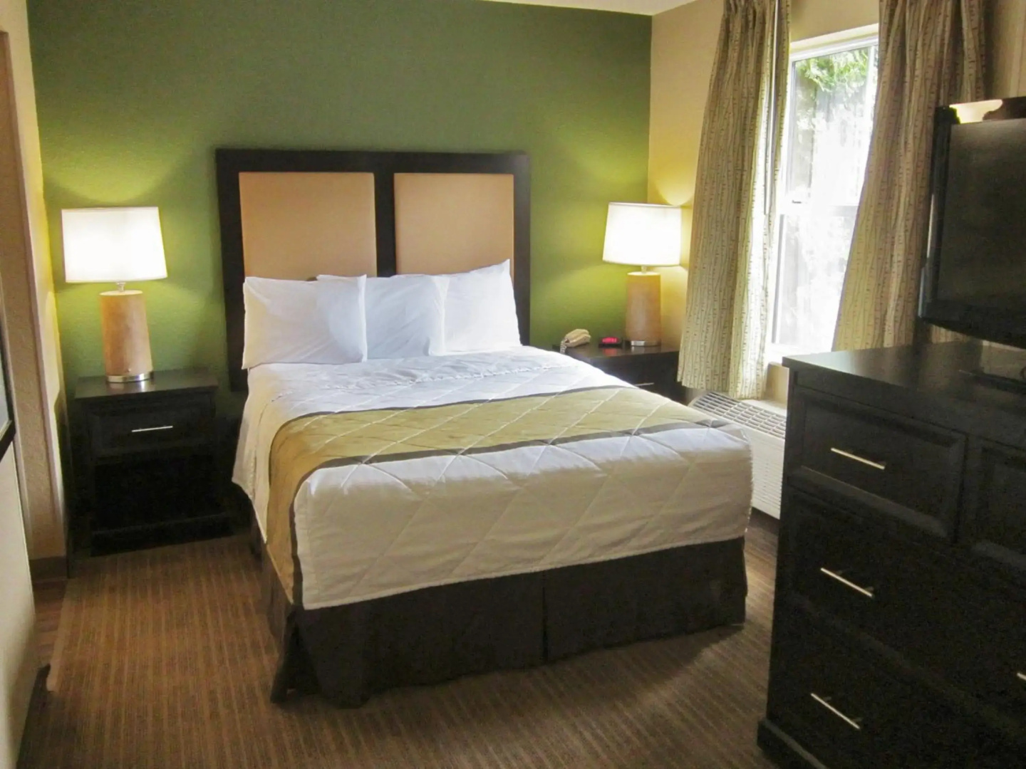 Extended Stay America Suites Chicago O'Hare Allstate Arena