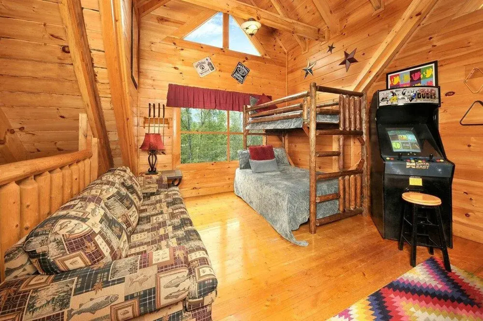 Hakuna Matata - 2 Br cabin by RedAwning