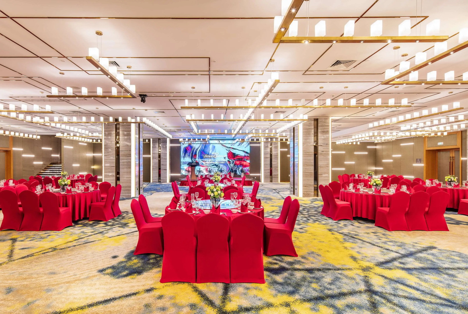 Howard Johnson New District Plaza Ziyang