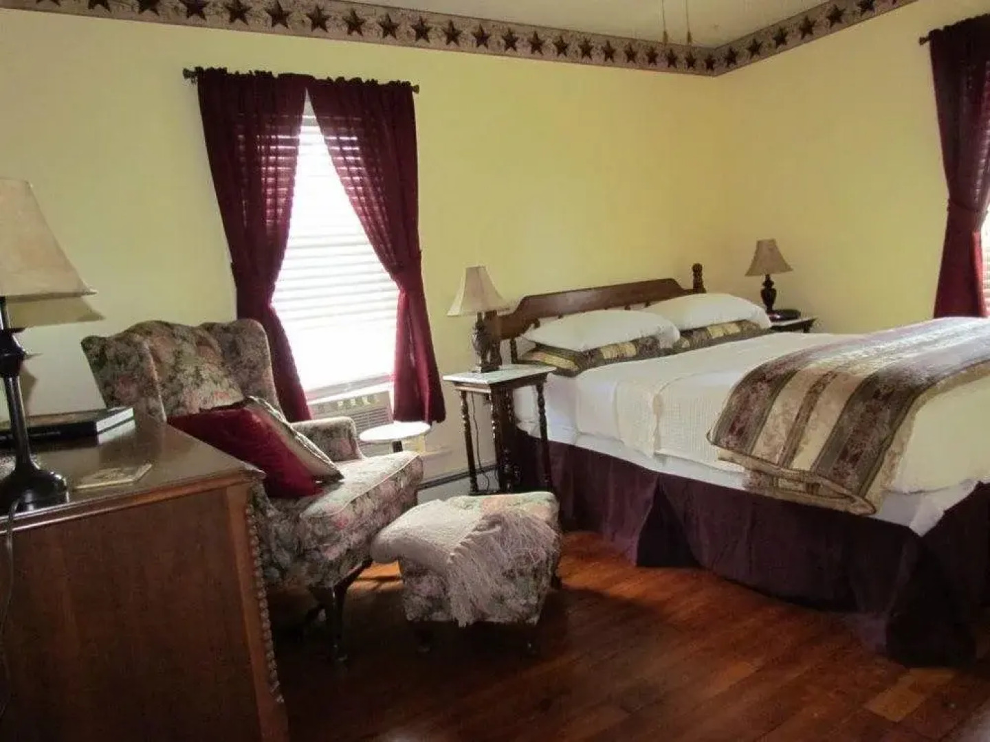 The Ilex Inn Bed & Breakfast