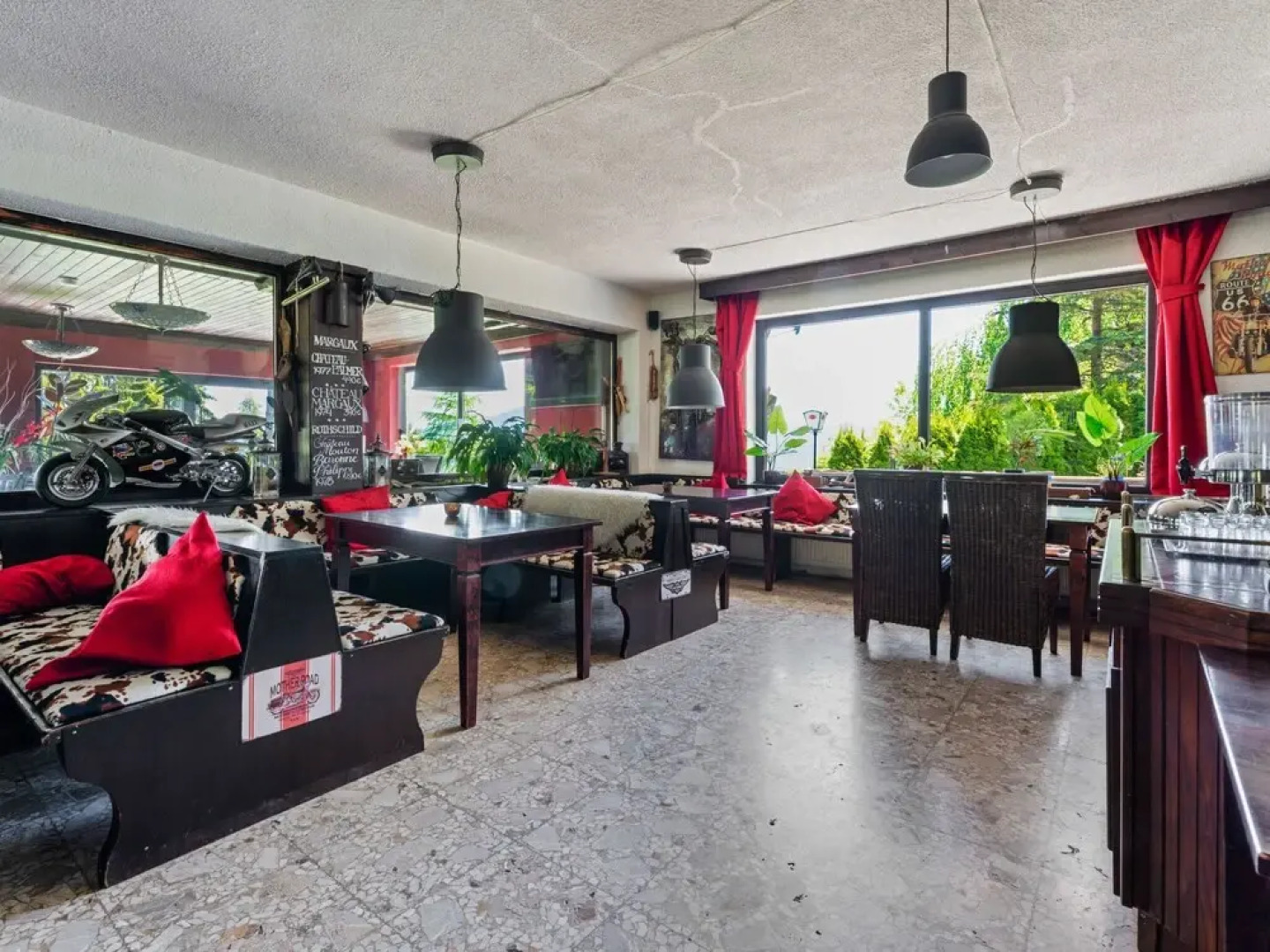 Tranquil Apartment With Sauna, Fitness Room, Garden, Terrace