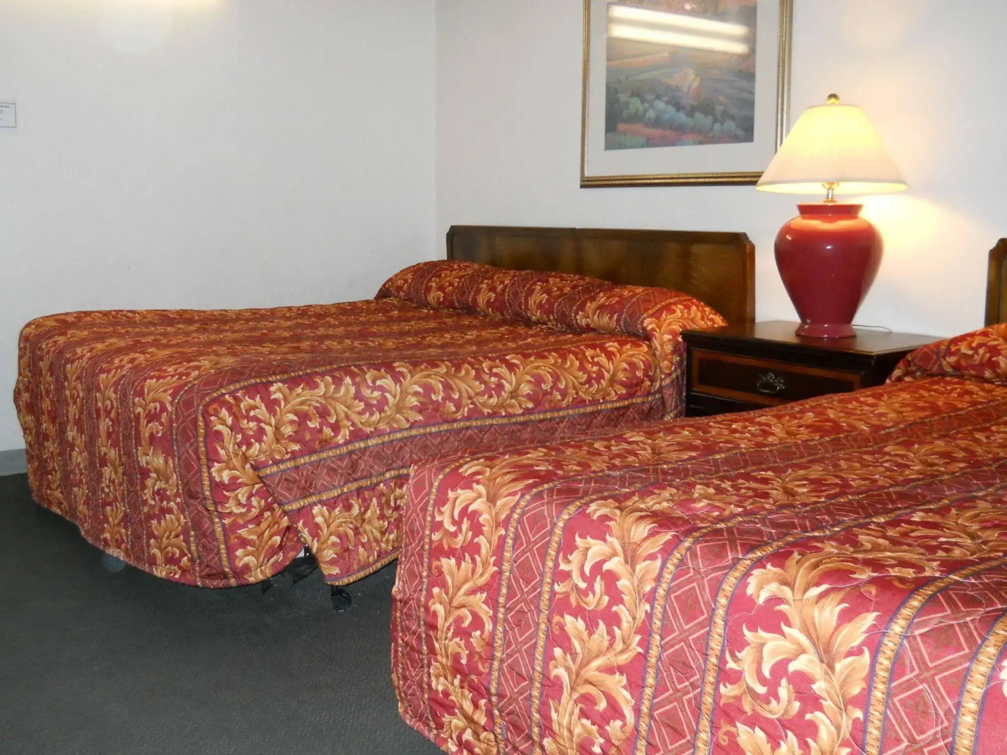 The Cactus Cove Inn and Suites