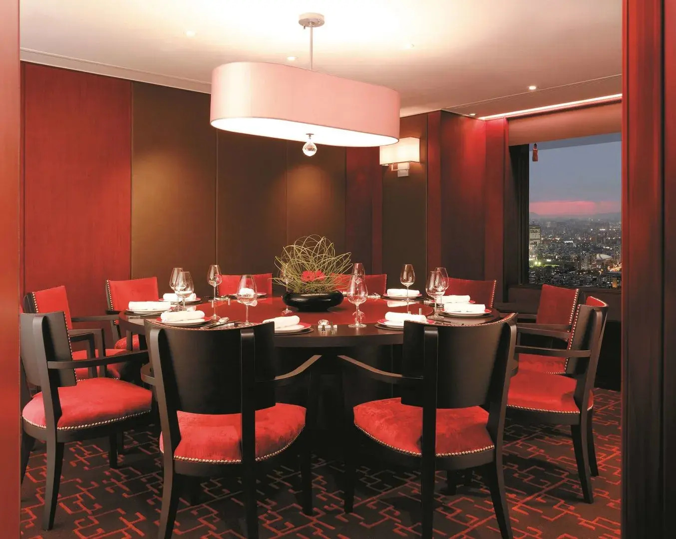 Shangri-La Far Eastern, Taipei