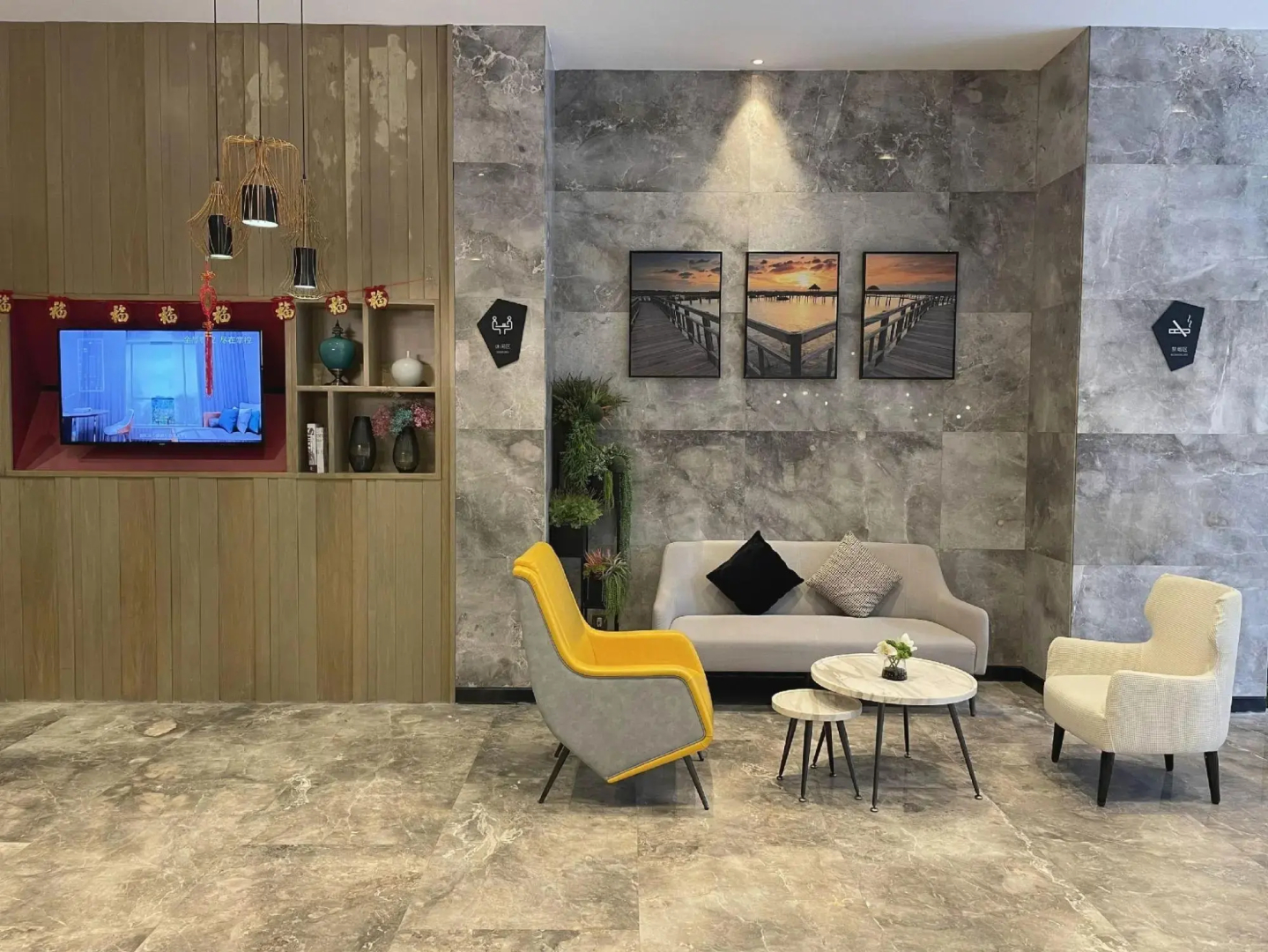 Echarm Hotel Qingyuan Stadium Branch