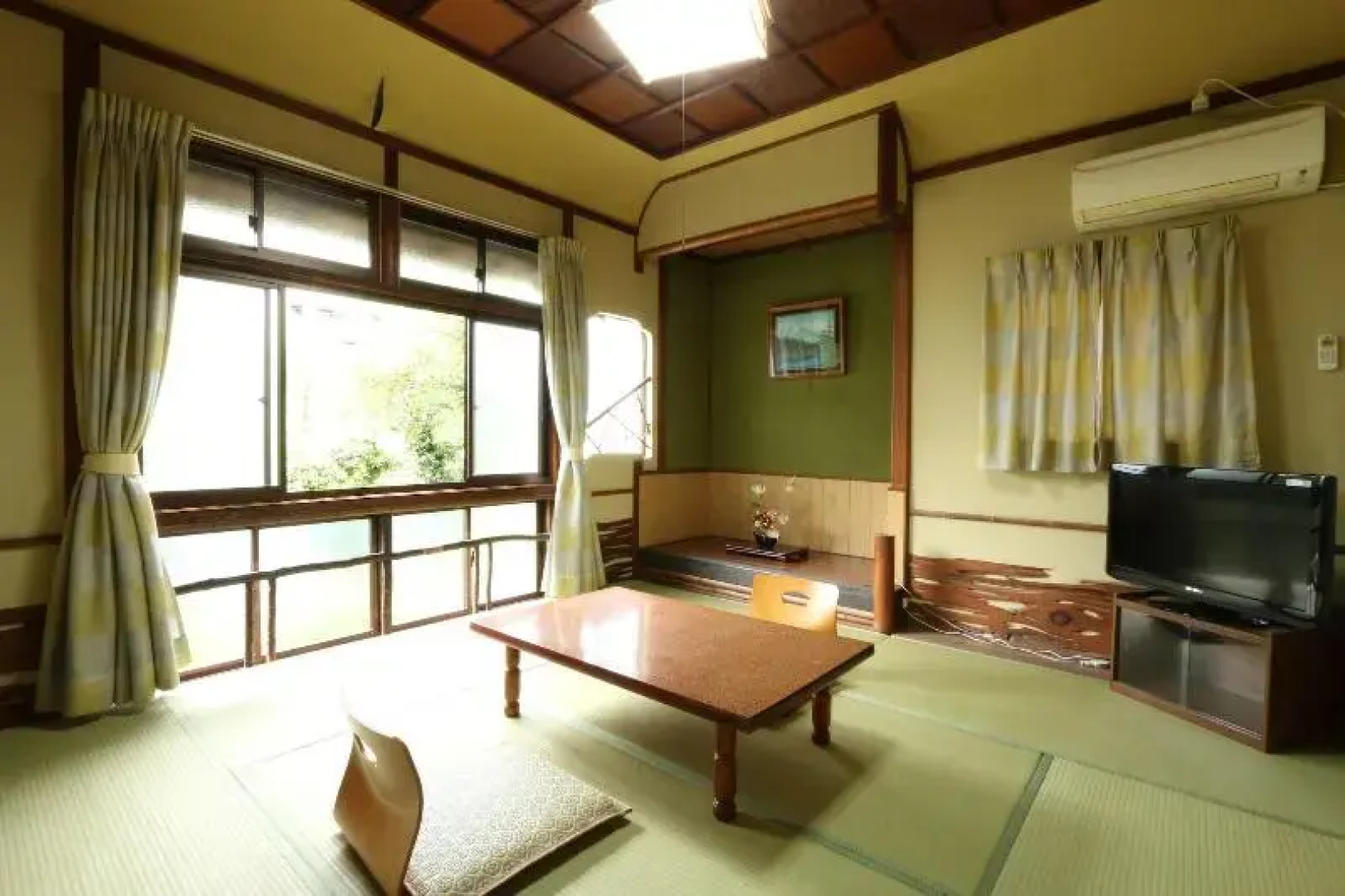 Yanagawa Wakariki Ryokan