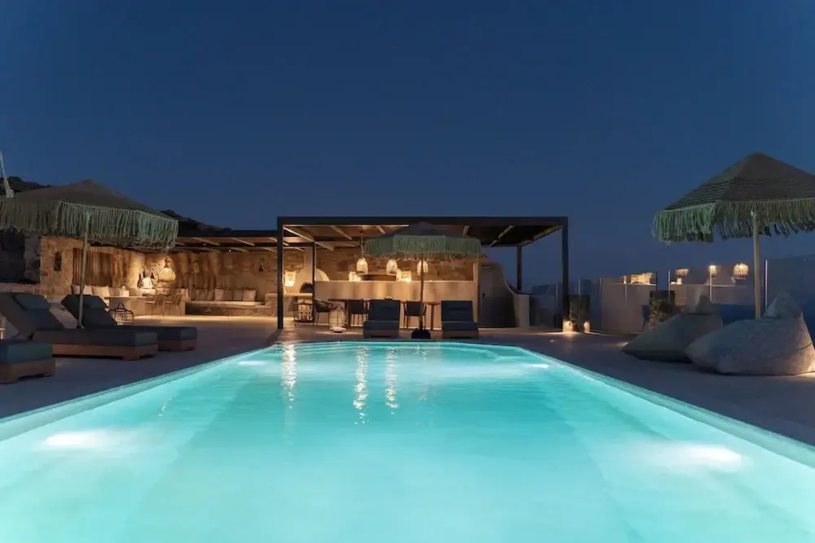 Makani Suites