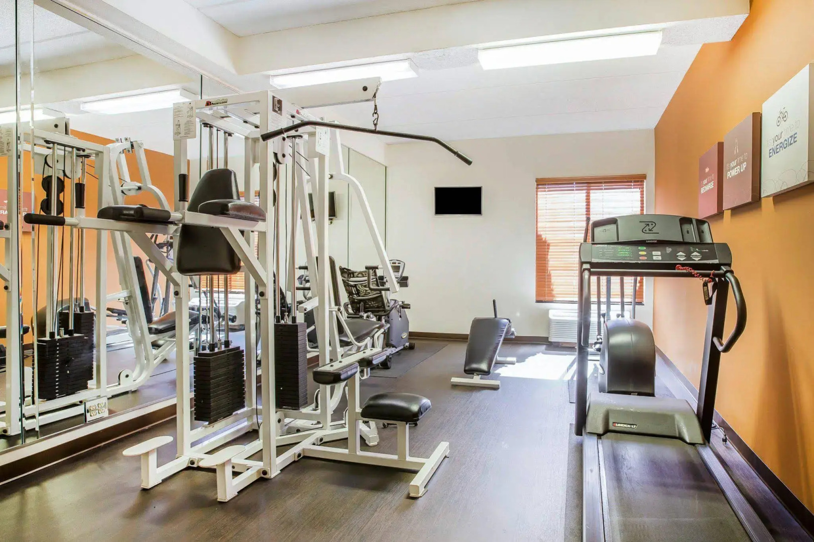 Holiday Inn Express & Suites Atlanta - Tucker Northlake by IHG