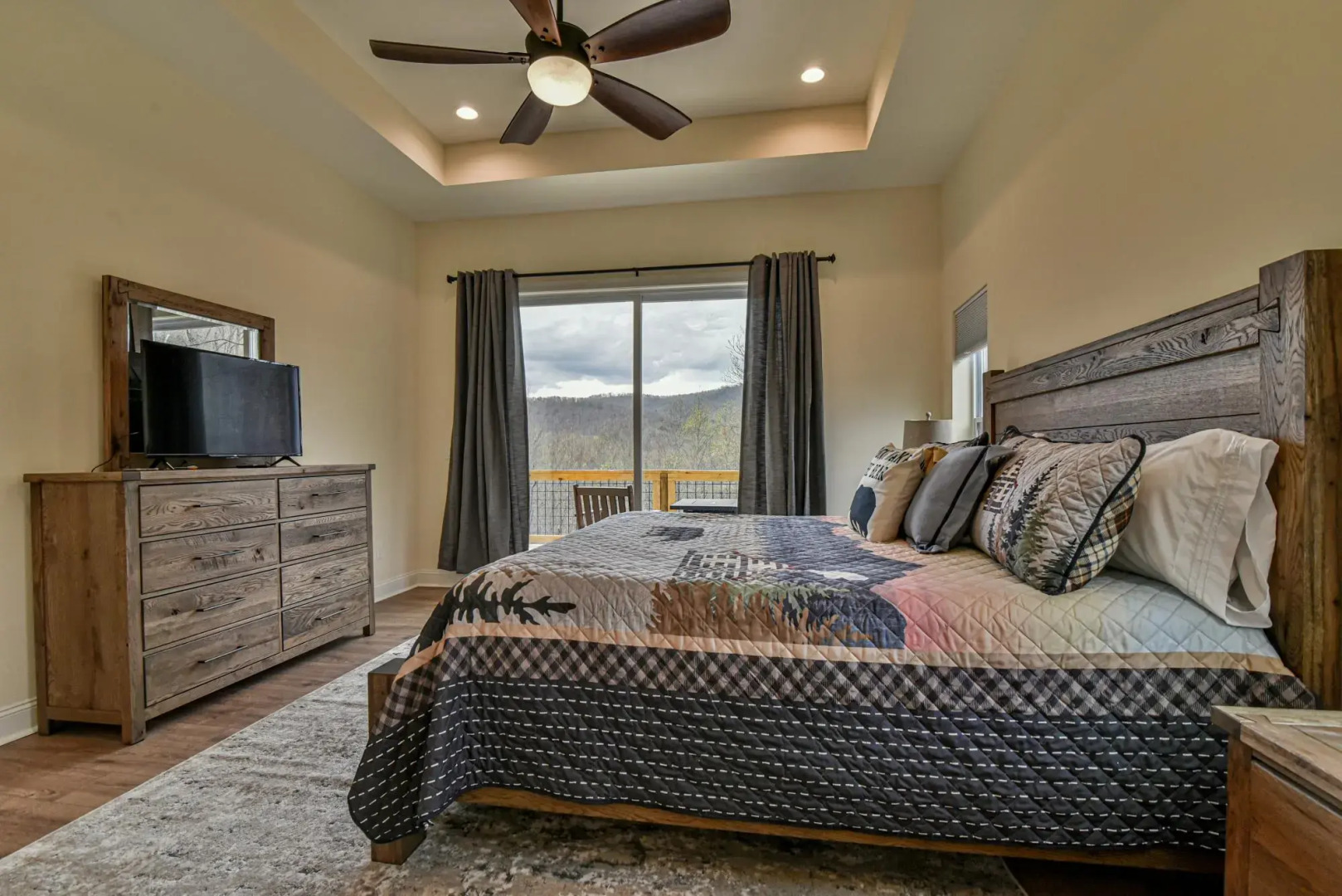 Arcadia Falls Retreat