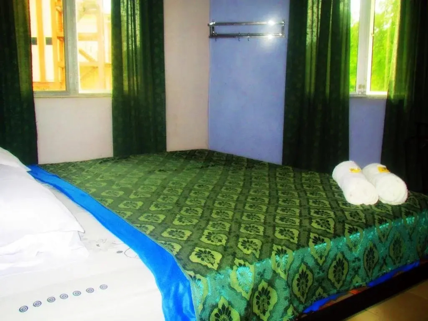 OYO 89419 Riverside Greenery Inn