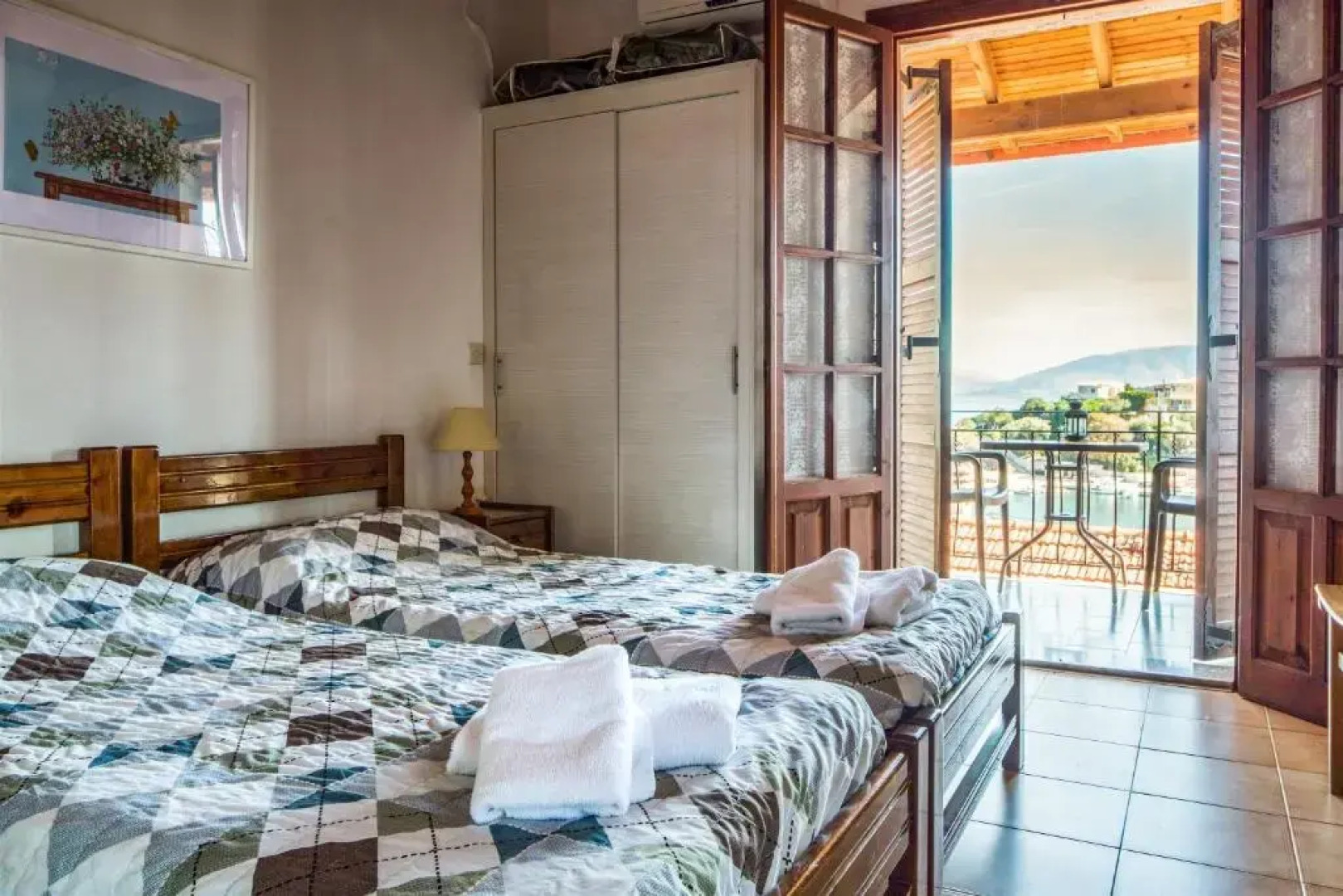 Villa Perris Studios