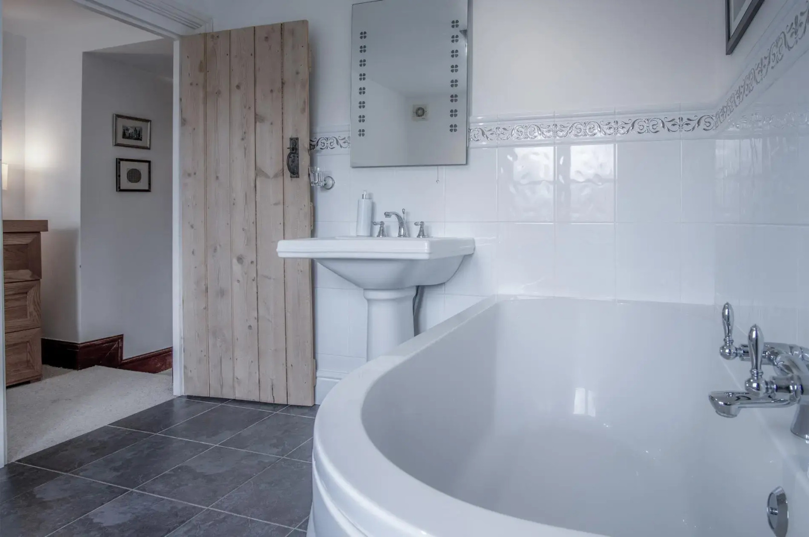 Angle Adventures - 4 Bedroom Cottage - Angle