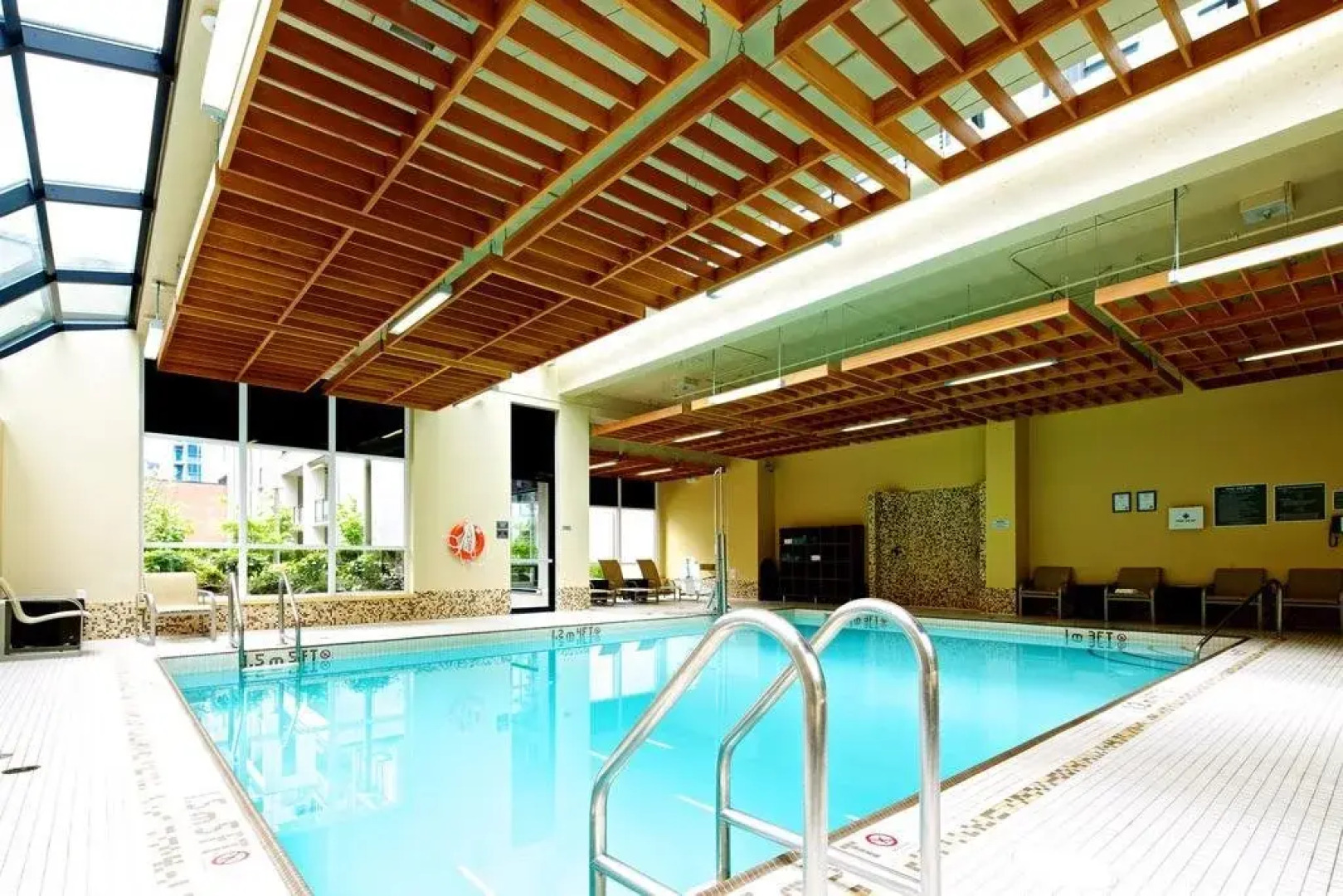 Landis Hotel & Suites