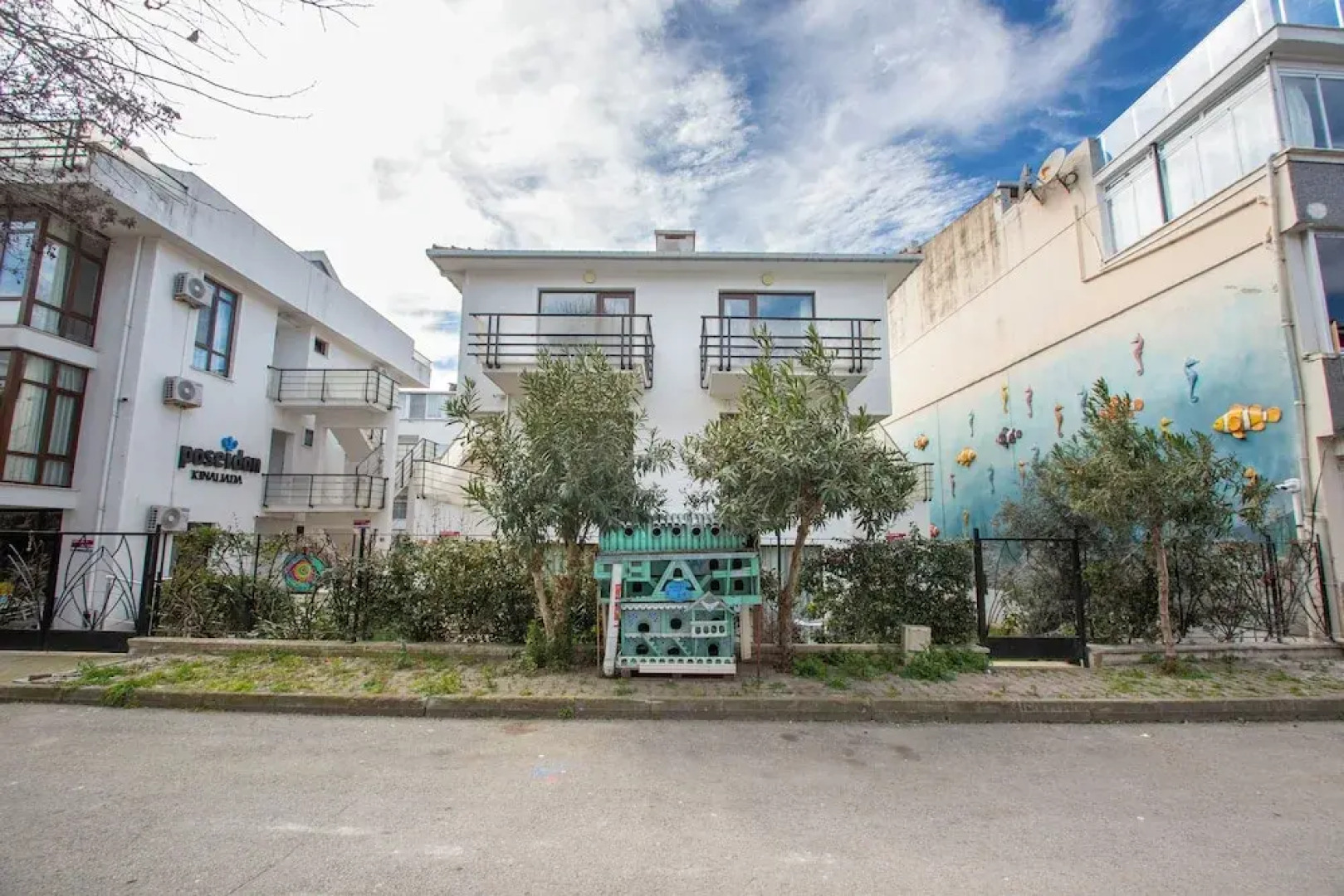 poseidon kınalıada pansiyon